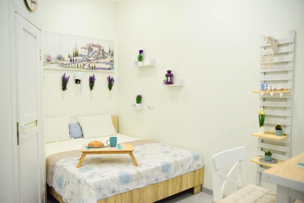 Sweet Apartment Near Center Lviv Bagian luar foto