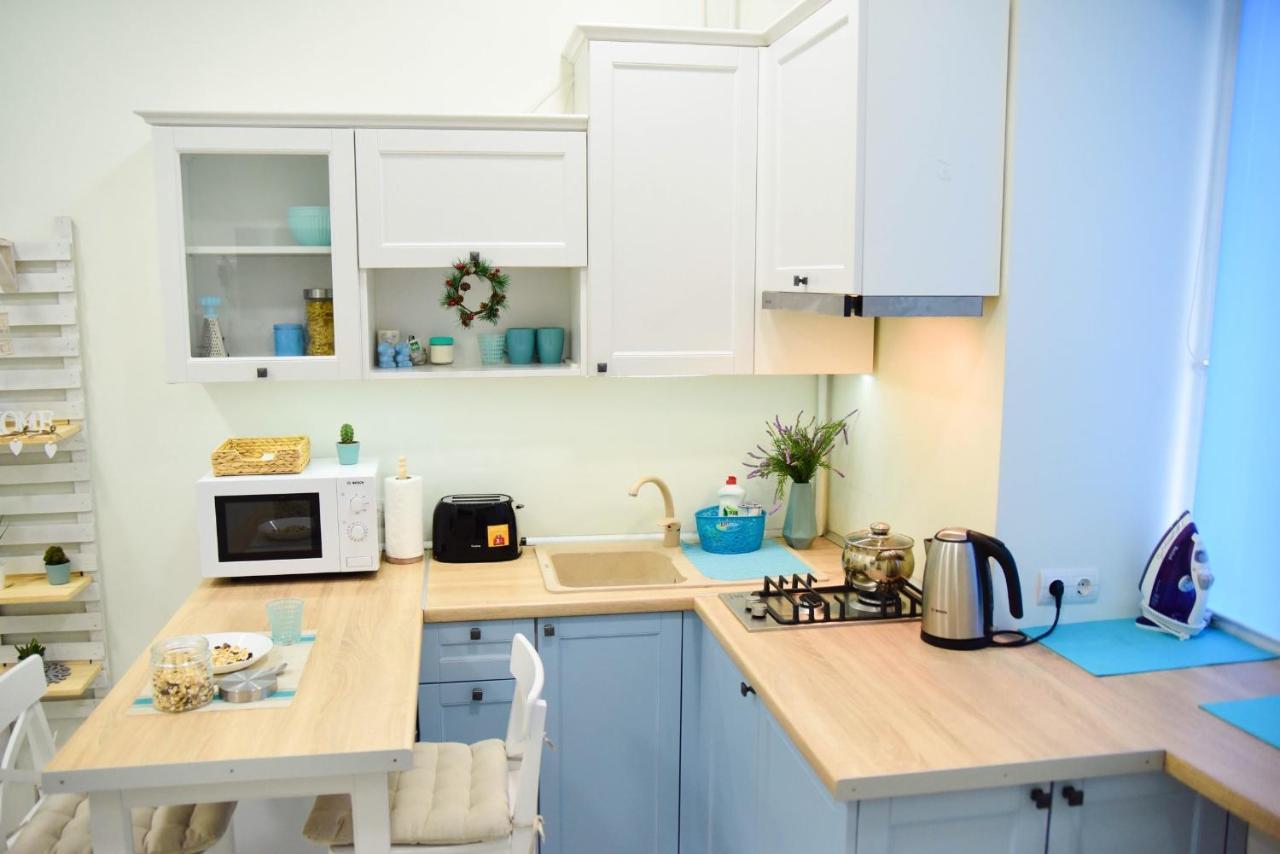 Sweet Apartment Near Center Lviv Bagian luar foto