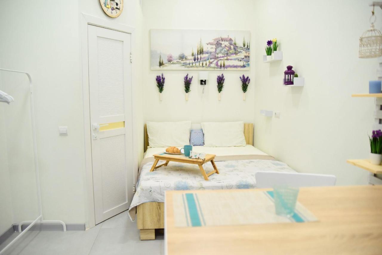 Sweet Apartment Near Center Lviv Bagian luar foto